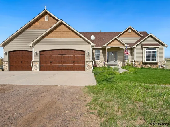 6769 Sundance Loop, Cheyenne, WY 82009