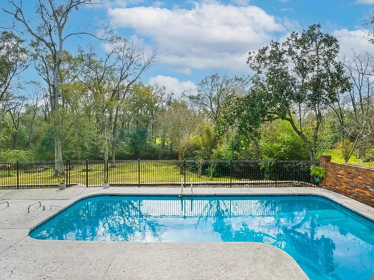 6414 Highland Rd — Photo 29