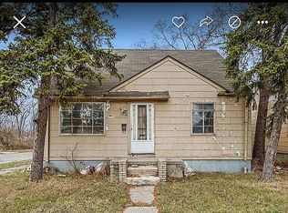 15760 W Chicago Ave, Detroit, MI 48228