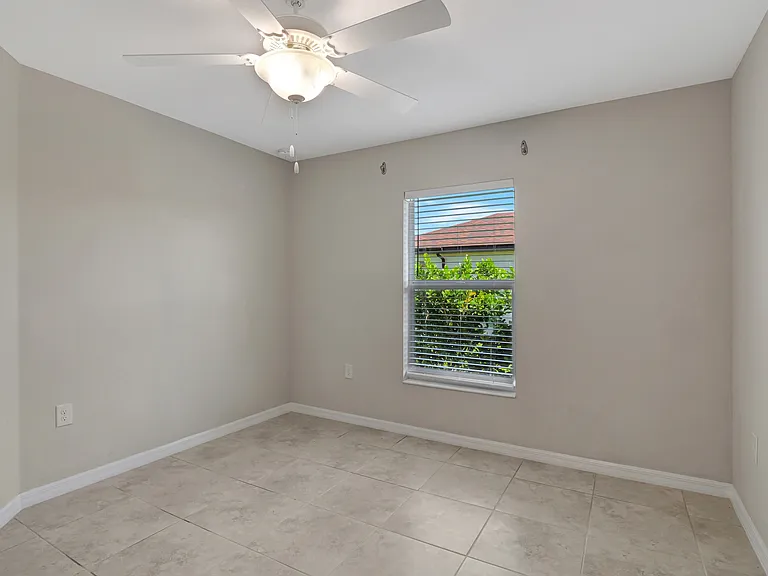 1741 Diplomat Pkwy W — Photo 31