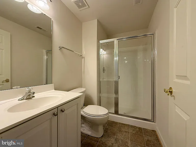 4415 Medallion Dr — Photo 46