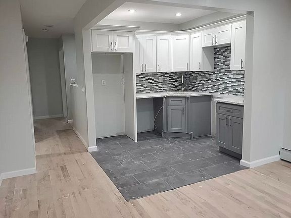2nd image of 291 Howard Ave