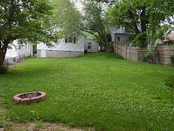 5th image of 139 N Elmarch Ave