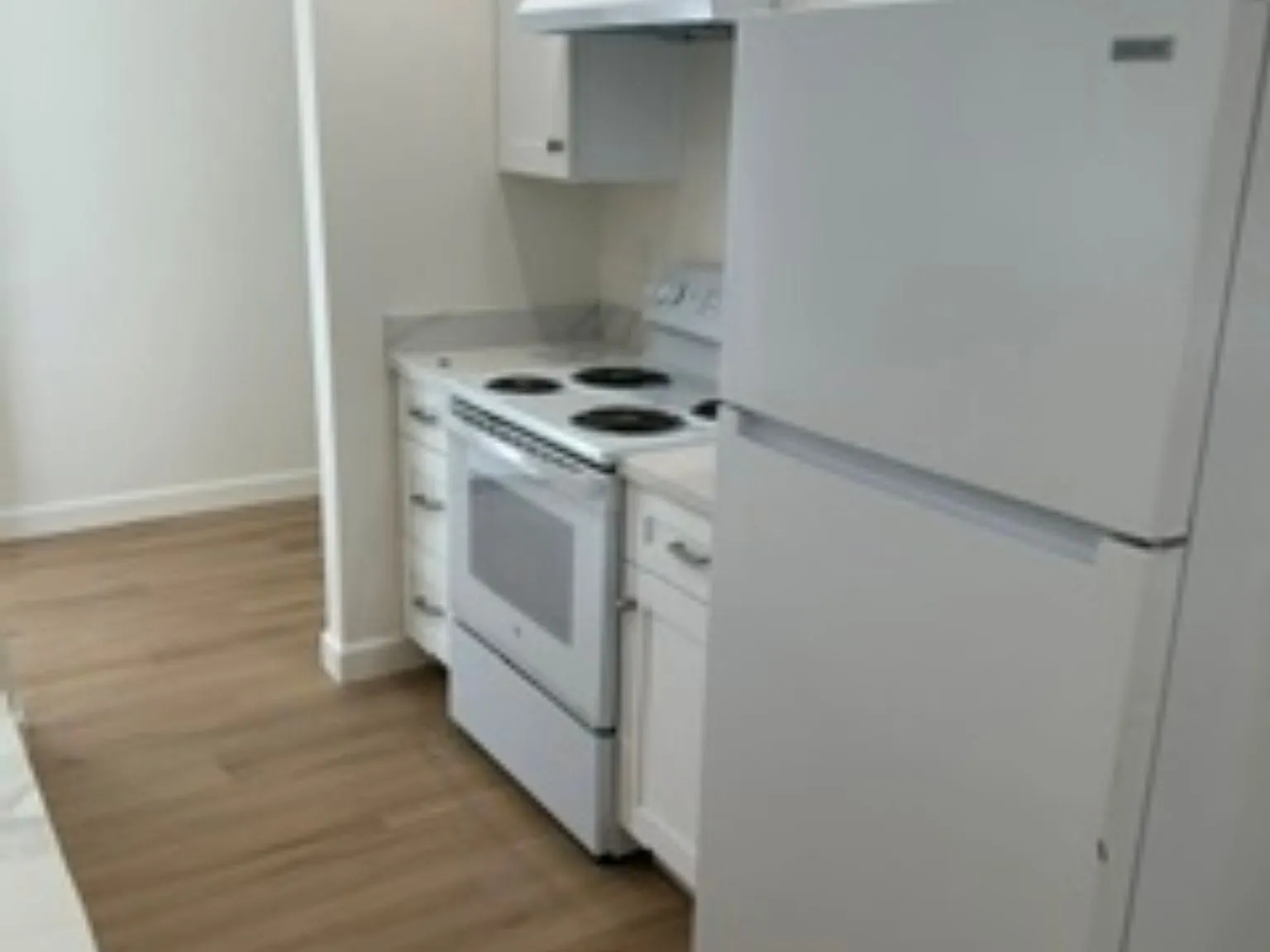 2 bed, 827 sqft, $2,900 — Photo 4