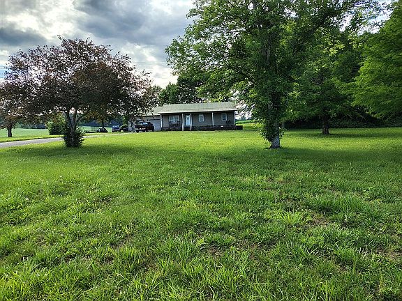 4th image of 1224 Antioch Church Rd