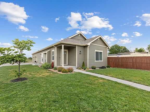 Landscaped front