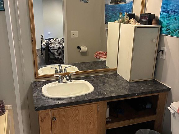 4th image of 219 Paula Ct