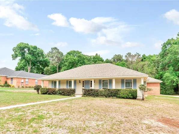 7690 Meadows Dr S, Mobile, AL 36619