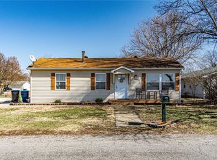 4500 Lake Dr, Granite City, IL