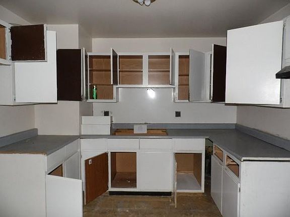 5th image of 772 Thresher Ave