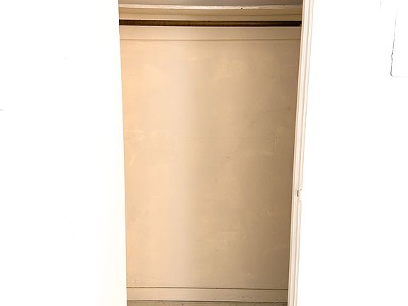 4th image of 181 E Taylor St APT 4
