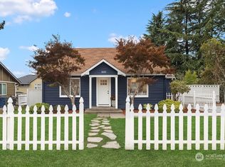 2600 NE 20th St UNIT 6, Renton, WA 98056