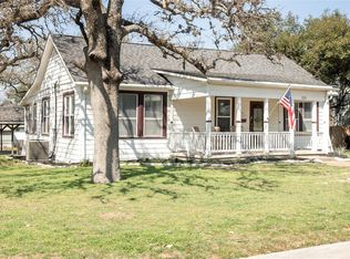 120 Fairway Dr, Bryan, TX 77801