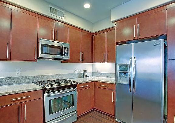 2nd image of 14412 Killion St #408