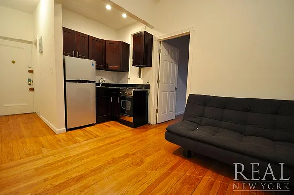 Rented by REAL New York | media 10