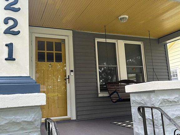 2nd image of 2221 Western Ave
