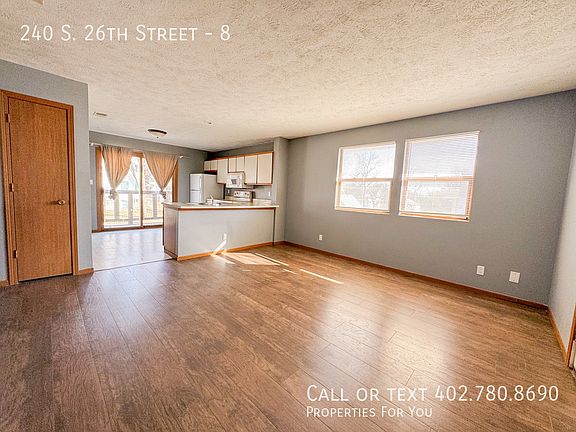 3rd image of 240 S 26th St APT 8