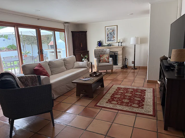 28024 Lomo Dr — Photo 4