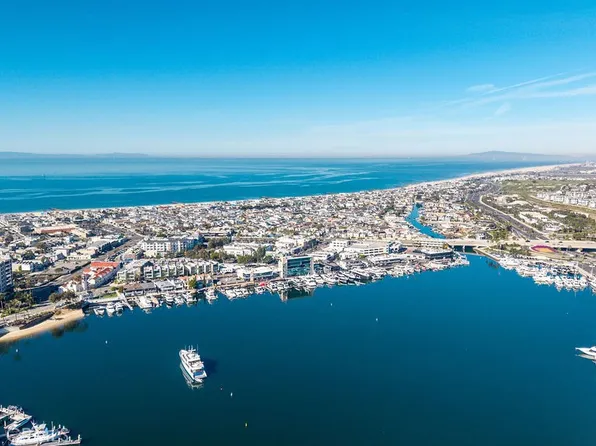 101 Scholz Plz Penthouse 16, Newport Beach, CA 92663