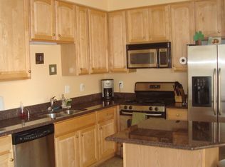 7216 Traphill Way, Gainesville, VA 20155