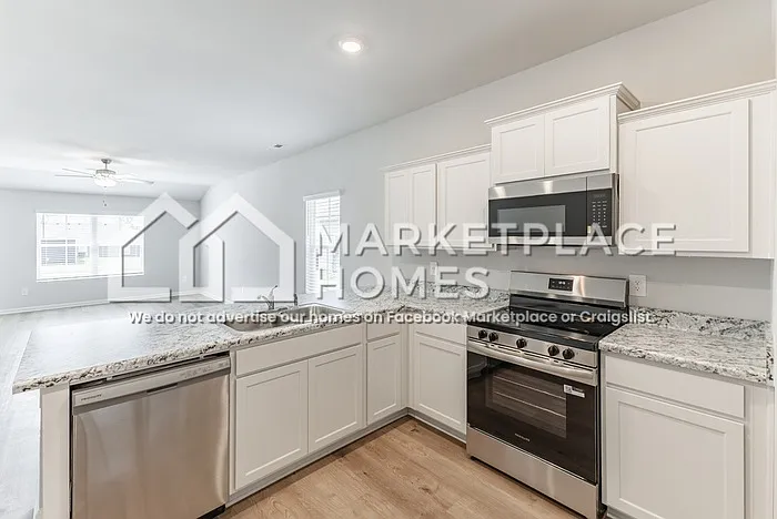 157 Olde Hearth Rd — Photo 8