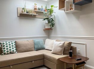 308 18th Pl NE APT 4, Washington, DC 20002