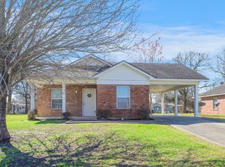 819 W End Dr, New Iberia, LA 70560