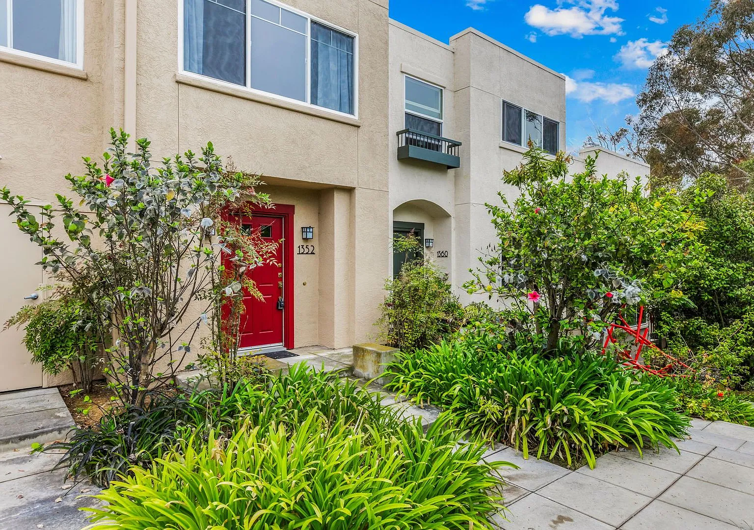 Spacious Golden Hill Townhome with 2-Car Garage & Canyon Views! — Photo 2