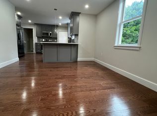 72 Lincoln Ave UNIT 2, Saugus, MA 01906