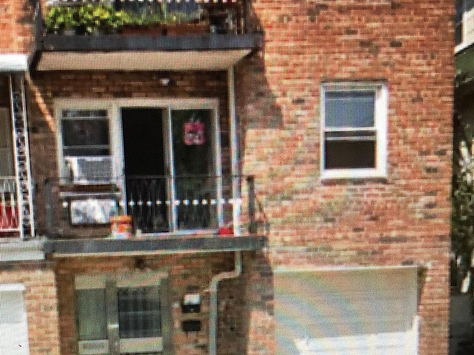 1st image of 21339 35th Ave Floor 2