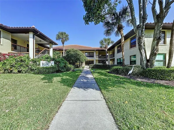 513 Hammock Pine Blvd, Clearwater, FL 33761