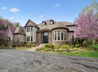 32W634 Oak Lawn Farm Rd, Wayne, IL 60184