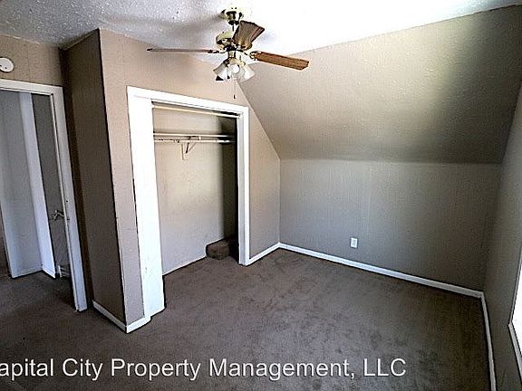 5th image of 2147 Renfro St