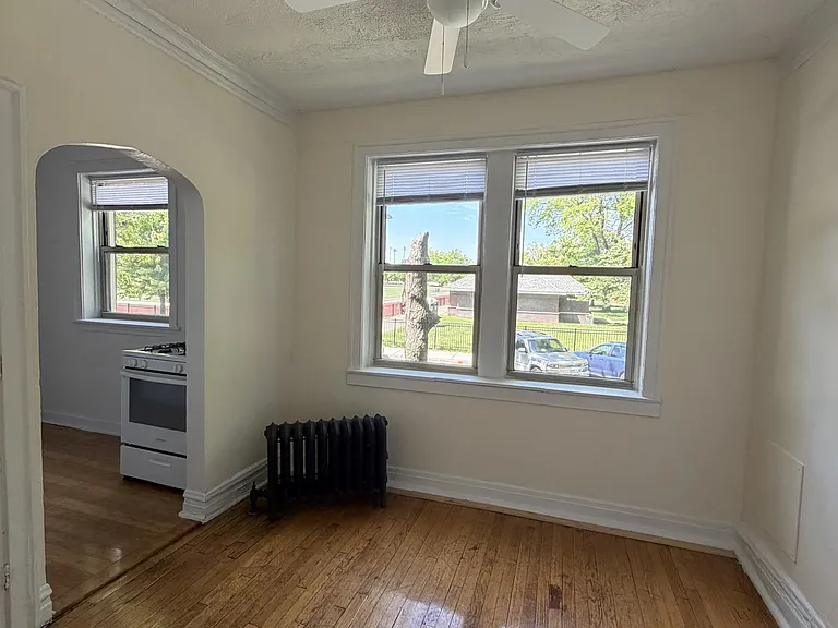4955 N Whipple St #1E — Photo 5