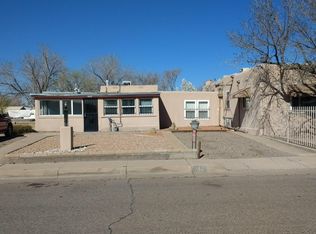 603 9th St SW, Albuquerque, NM 87102