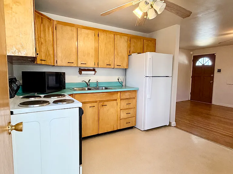3465 W Arkansas Ave — Photo 13
