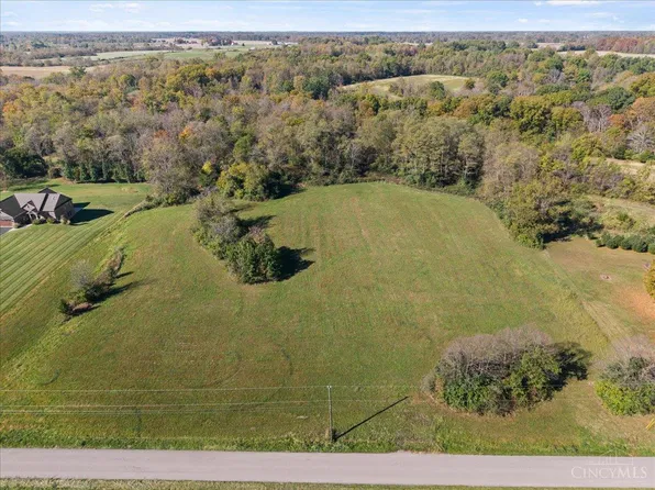 20 White Swan Rd, Georgetown, OH 45121