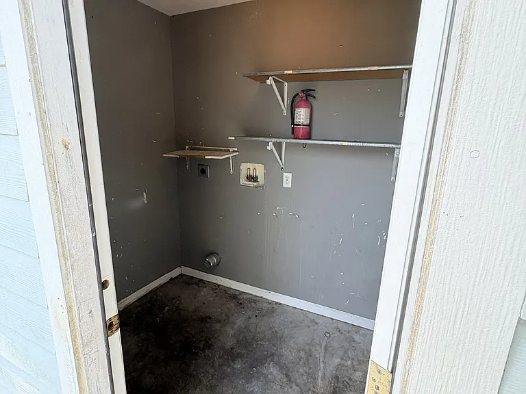 2829 Nordman Ave — Photo 21