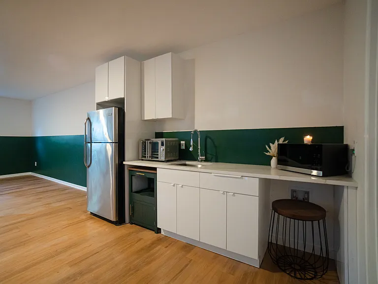 36 Union St #G — Photo 10