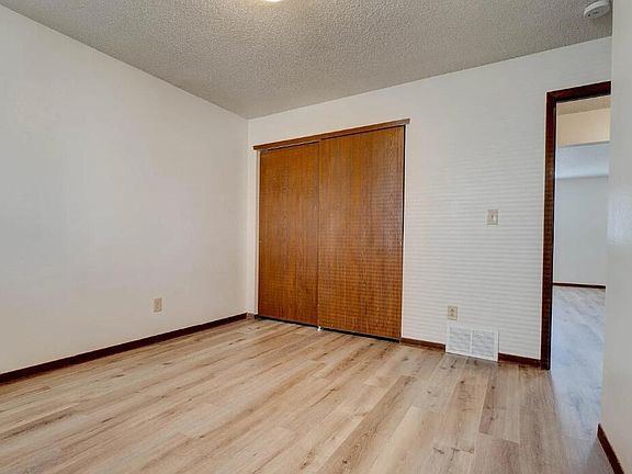 3rd image of 947 Boston Way #B-6