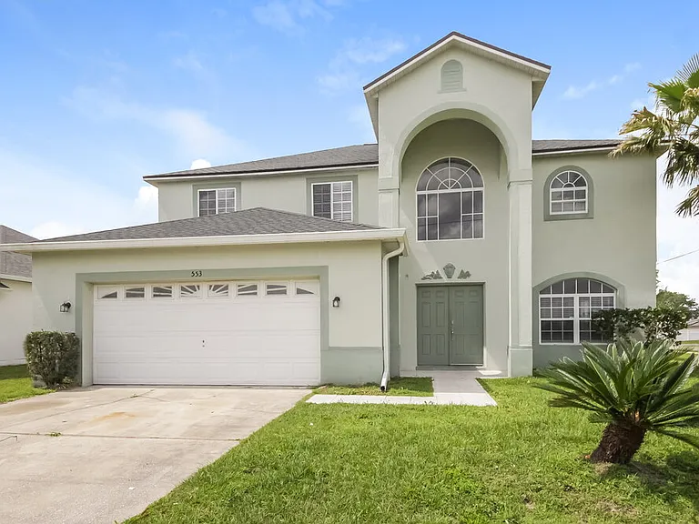 553 Brentford Ct — Photo 1
