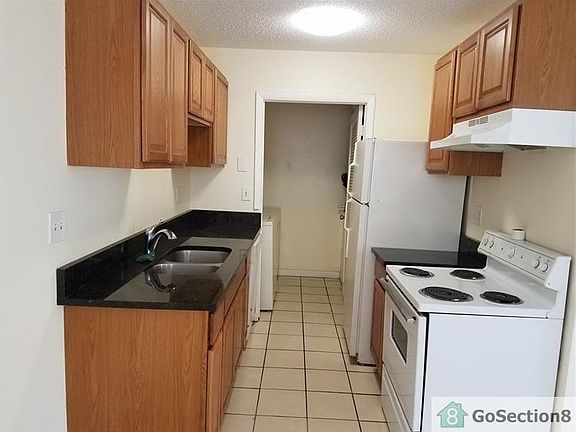 2nd image of 7628 SW 10th St