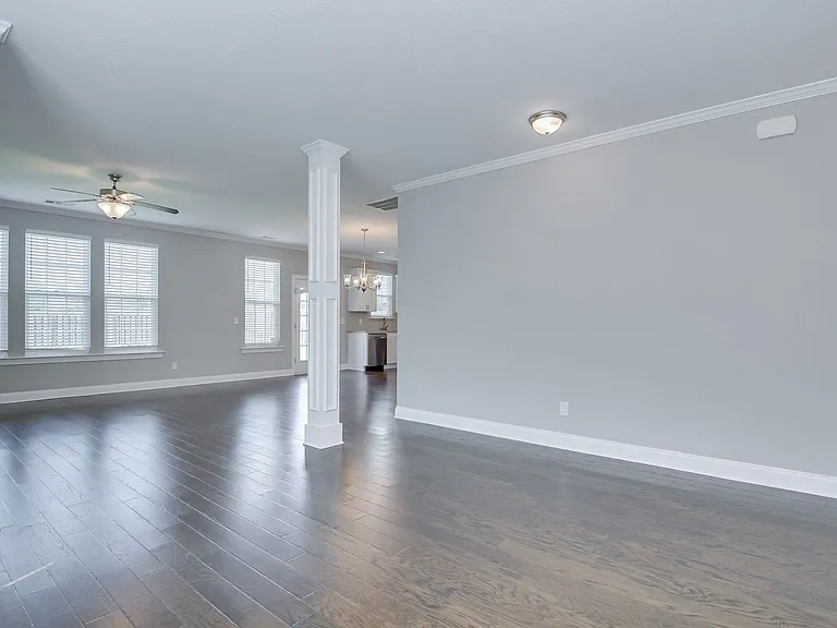 1247 Cobblefield Dr — Photo 8