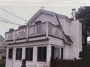 1494 Fairfield Beach Rd, Fairfield, CT 06824