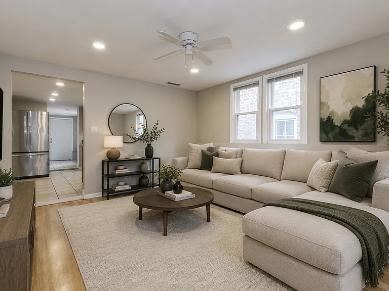 1840 W Huron St #2 — Photo 1