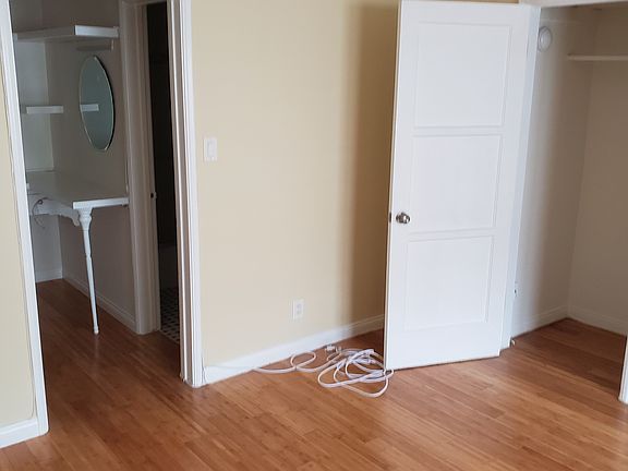 4th image of 2040 S Beverly Glen Blvd #8