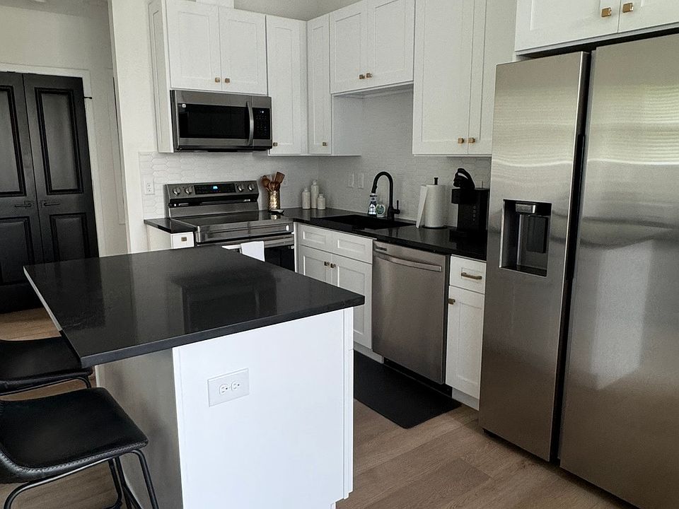 1st image of 3715 S Bumby Ave #100