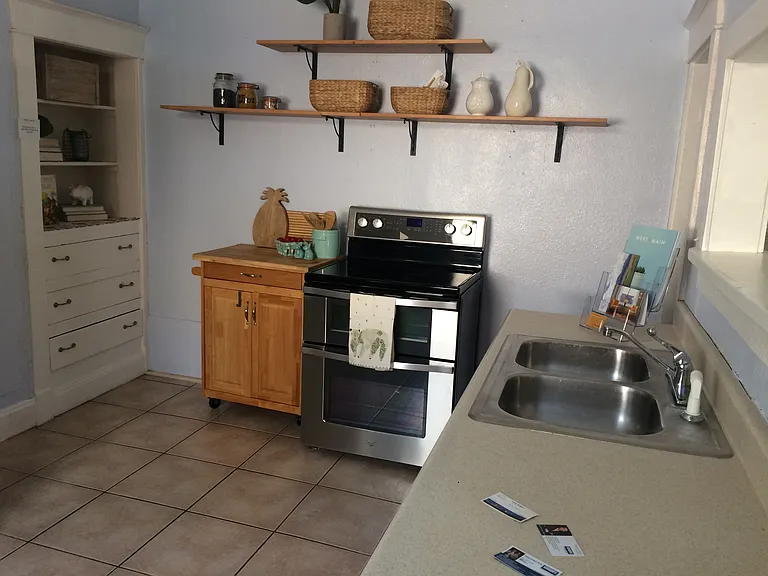 3436 Lawrence St — Photo 6