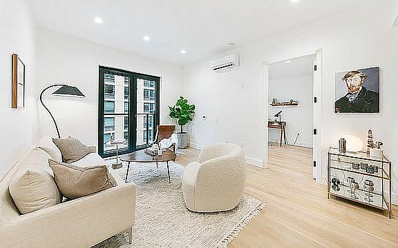 3rd image of 250 Gold St #476