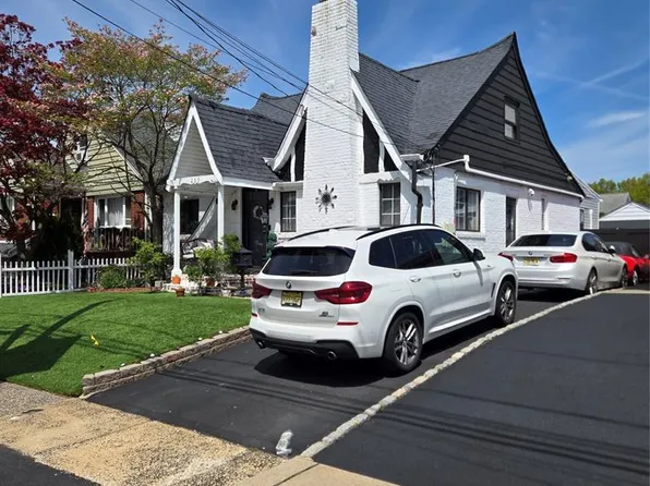239 Baldwin Ave, Hasbrouck Hts, NJ 07604